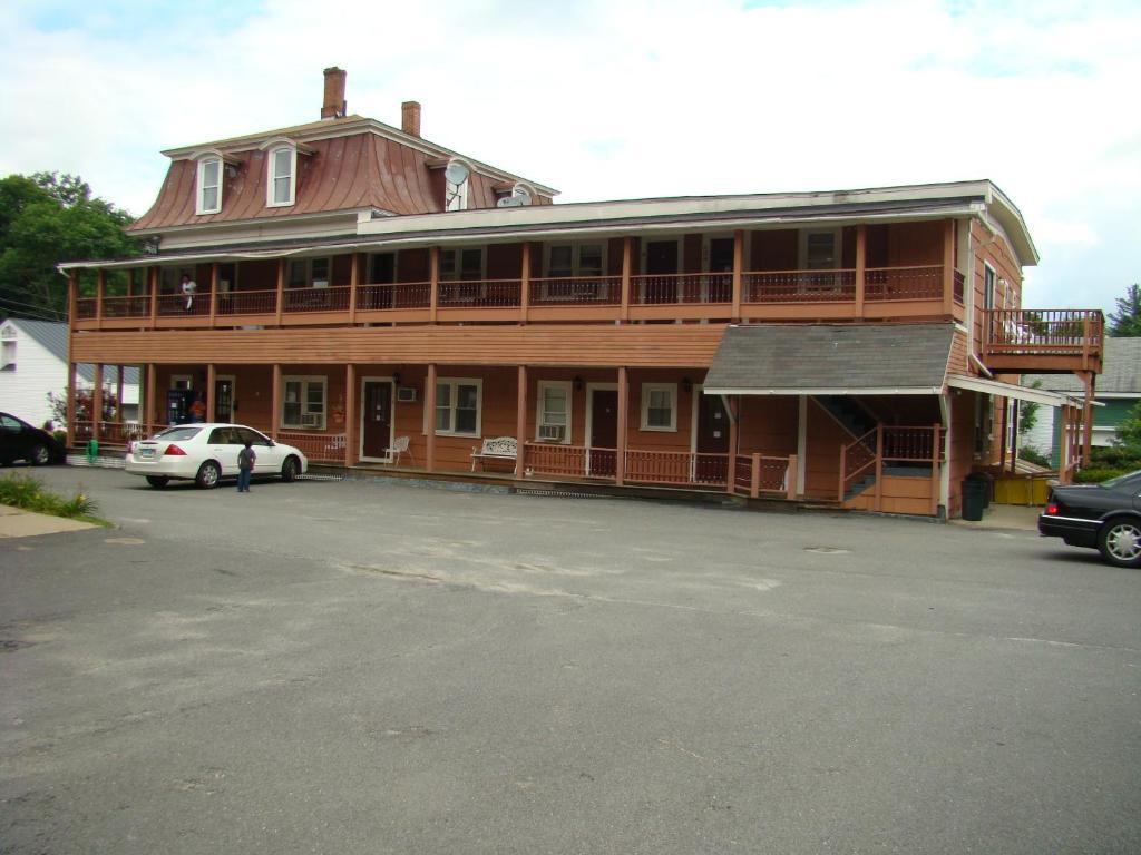 All Seasons Motel Ludlow Buitenkant foto