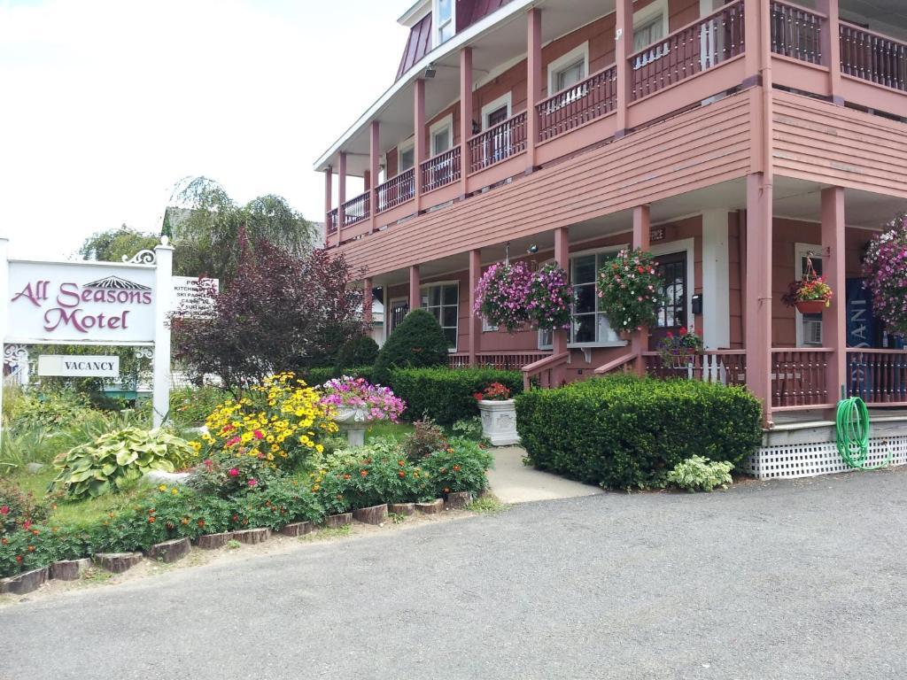 All Seasons Motel Ludlow Buitenkant foto